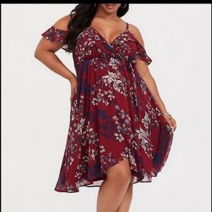 Torrid Cold Shoulder Dress 4x